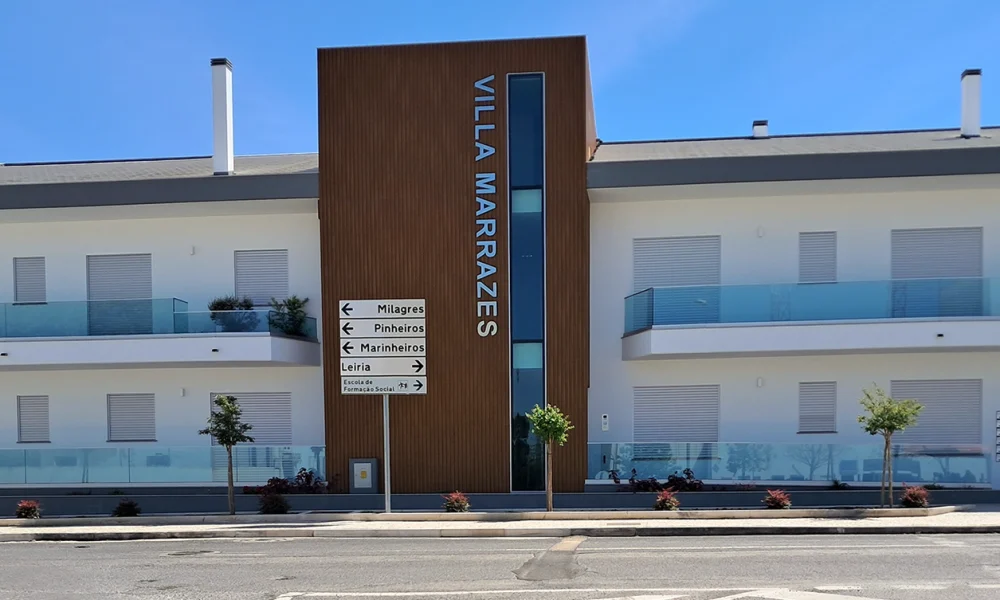 Exterior 2